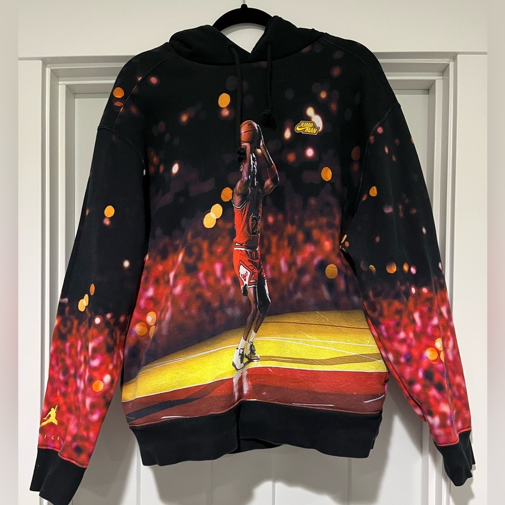 Large. Air Jordan Jumpman Fleece Hoodie.
